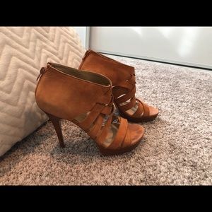 Stuart Weitzman strappy boot heels! Gorgeous